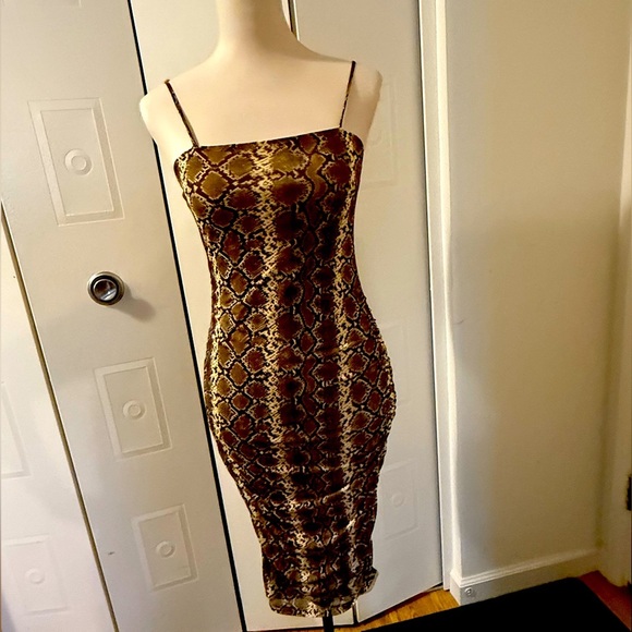 Fashion Nova Dresses & Skirts - Chocolate Brown Snake Skin design S “Fashion Nova” Dress